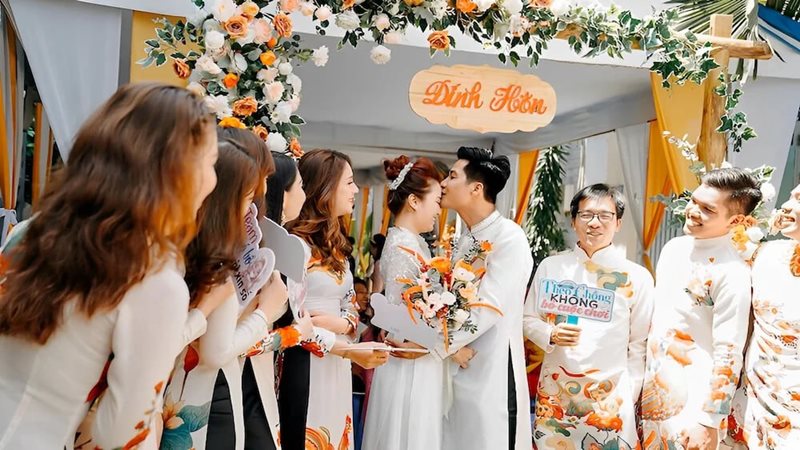 Lễ Đính Hôn Là Gì? Ý Nghĩa, Nghi Thức, Sính Lễ Và Kinh Nghiệm Tổ Chức Từ A-Z