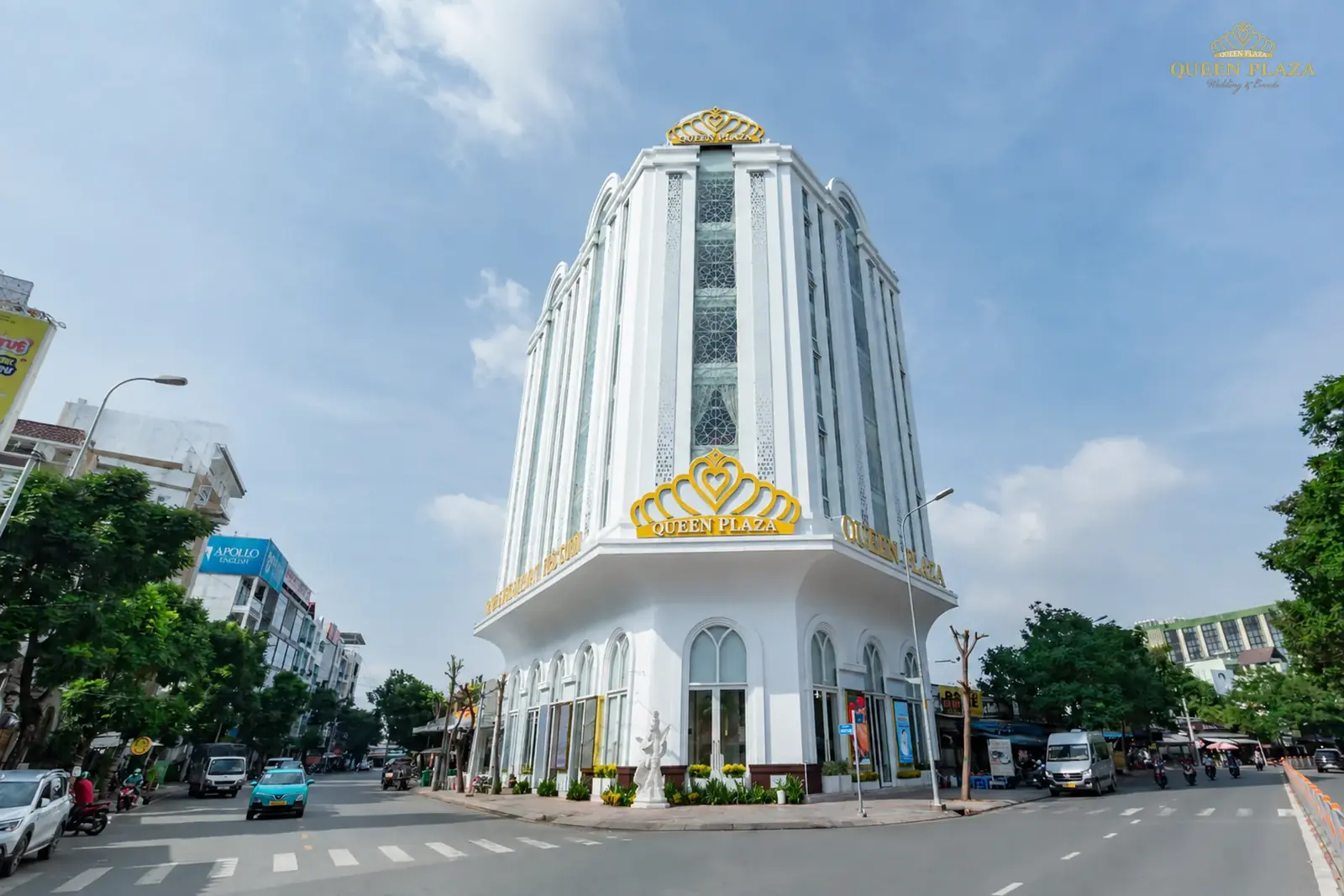Mặt tiền Queen Plaza Tân Phú