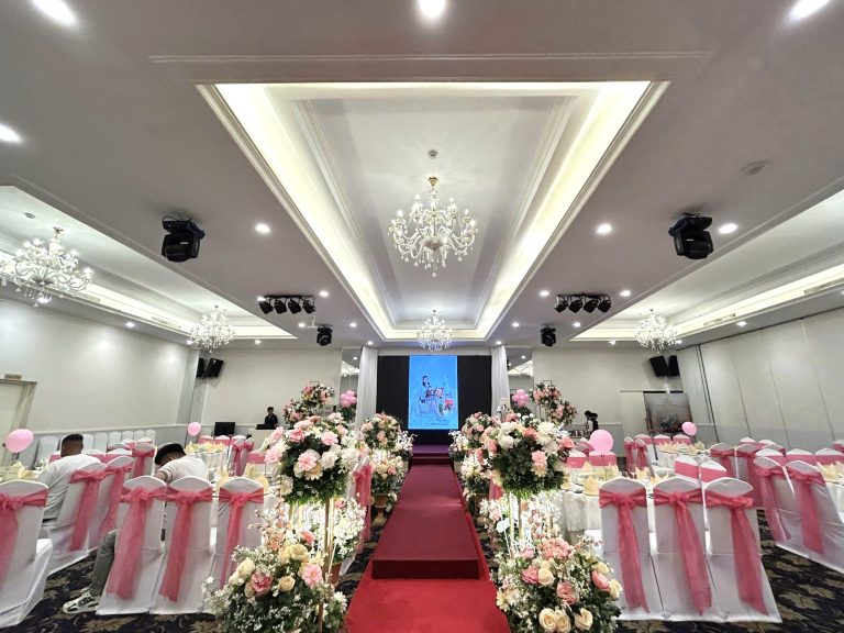 Sảnh Queen 2
