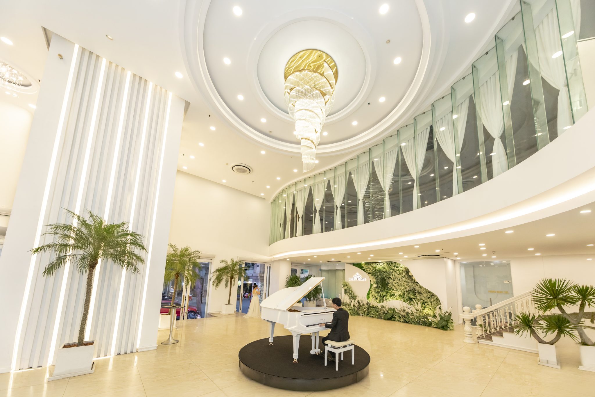 Không gian tiệc tại Queen Plaza Tân Phú