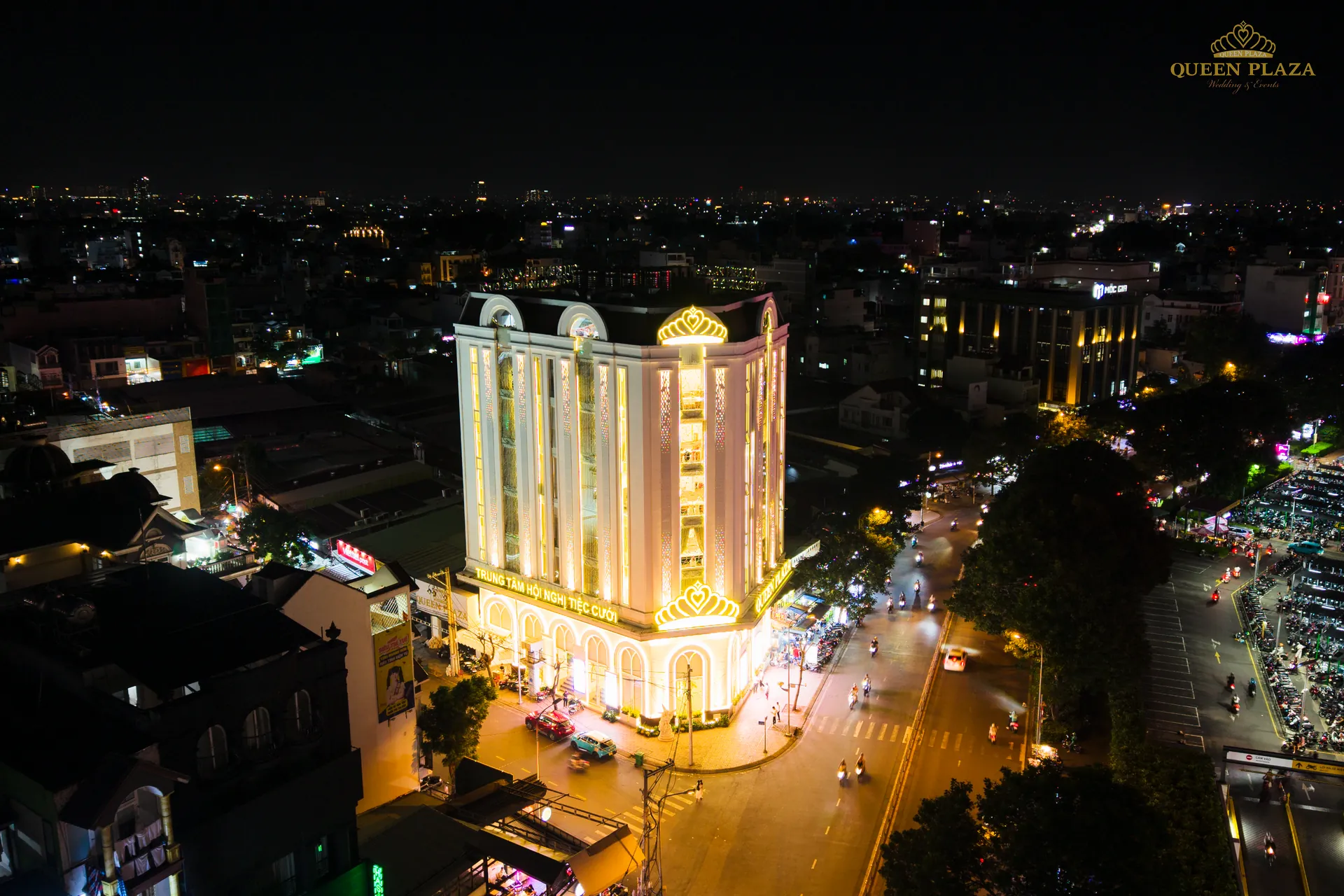 Mặt tiền Queen Plaza Tân Phú