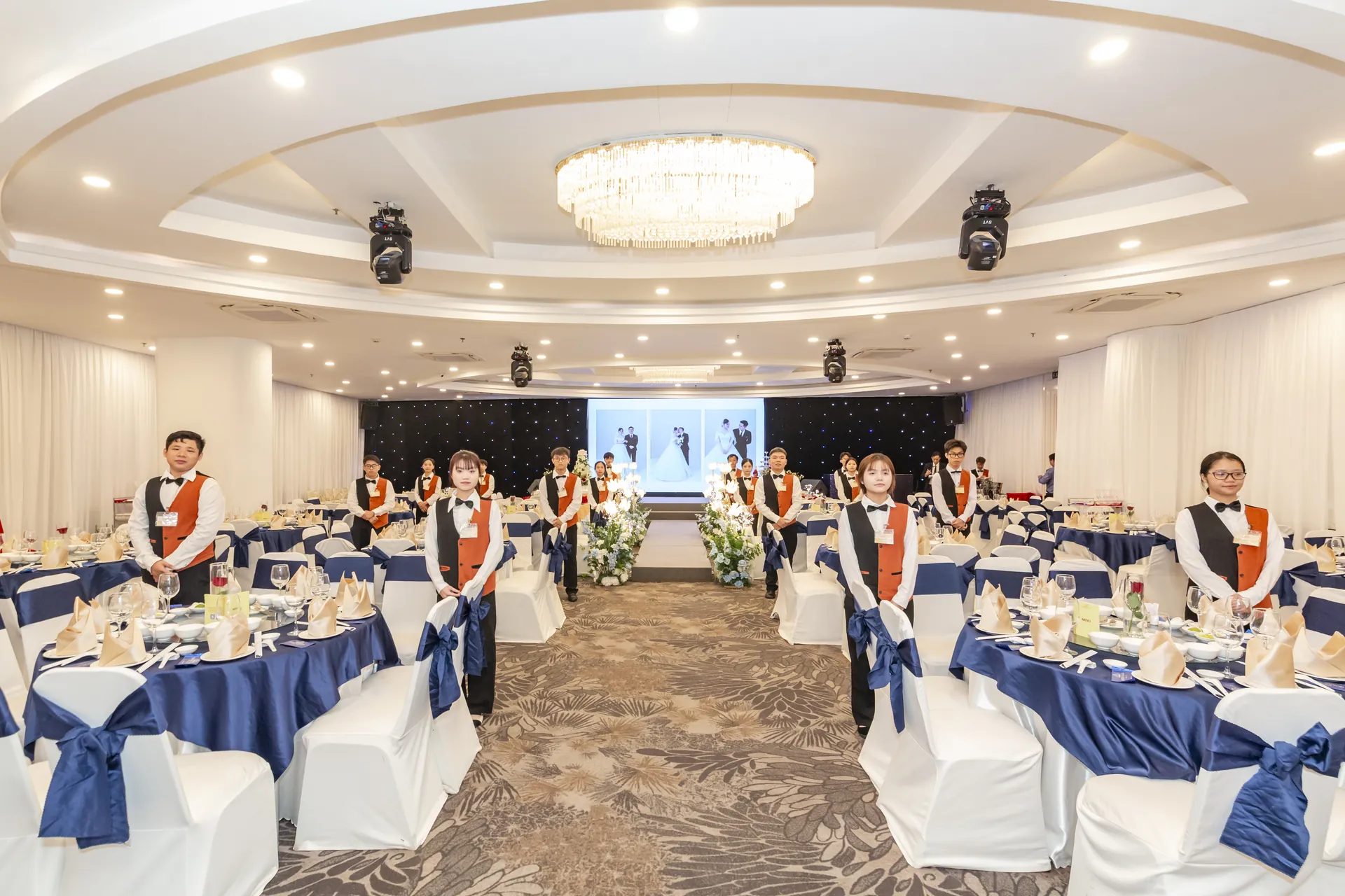 Sảnh Queen 2 tại Queen Plaza Tân Phú