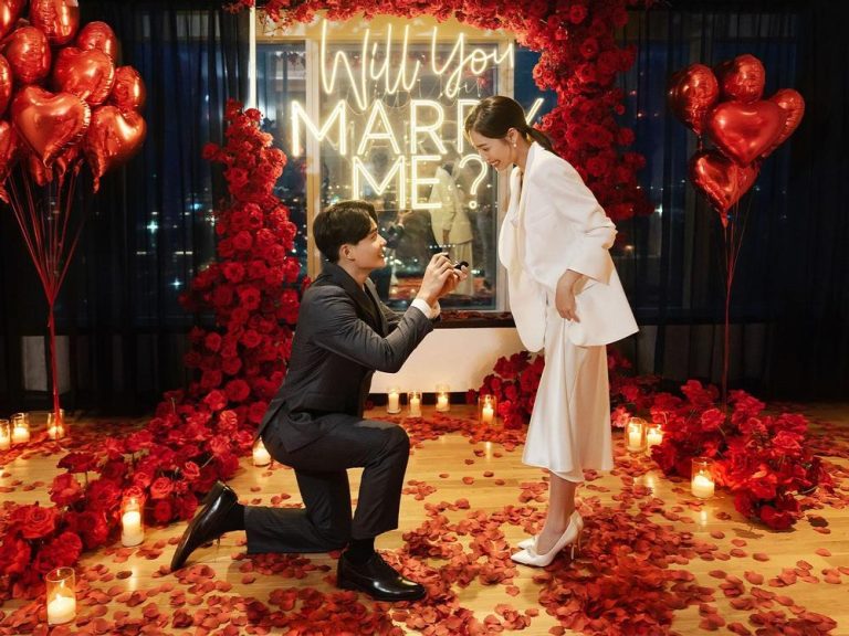 Bật Mí 5 Điều cần chuẩn bị trước khi cầu hôn ngày Valentine - Queen Plaza
