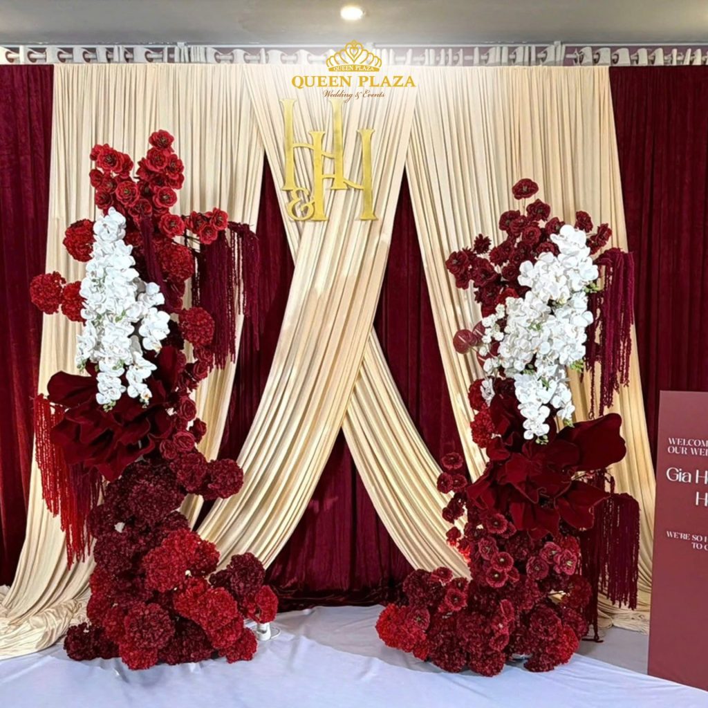 Nên Tự Tổ Chức Hay Thuê Đơn Vị Tổ Chức Tiệc Cưới - Queen Plaza