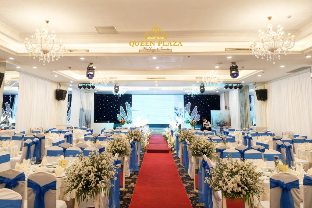 Nên Tự Tổ Chức Hay Thuê Đơn Vị Tổ Chức Tiệc Cưới - Queen Plaza